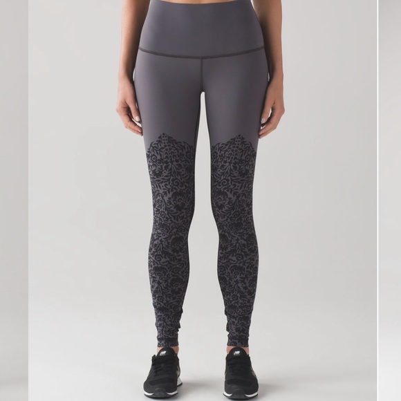 Lululemon Wunder Under Pant Hi-Rise
Ooh-la-lace 50g DarkCarbon Black/Dark Carbon - Picture 2 of 4